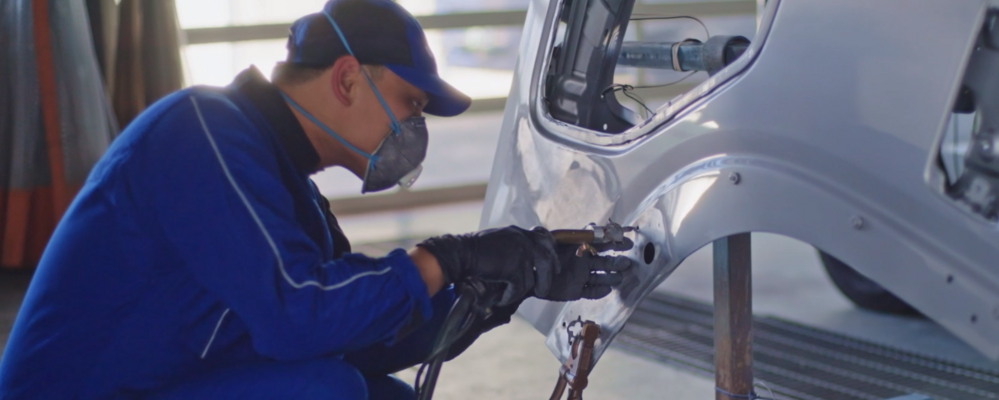 【高松店】板金塗装の業務 | ＳＧモータース株式会社